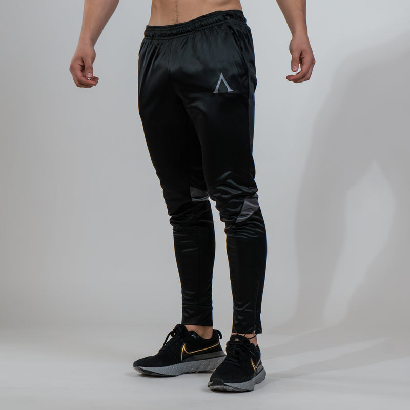 BASIC JOGGER - BLACK EDITION