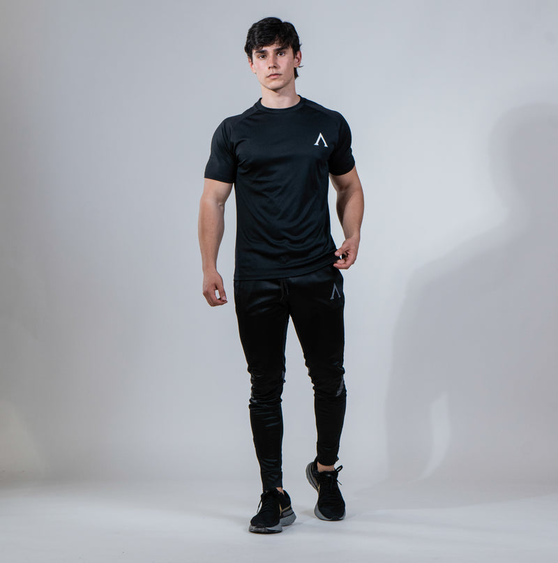 BASIC JOGGER - BLACK EDITION