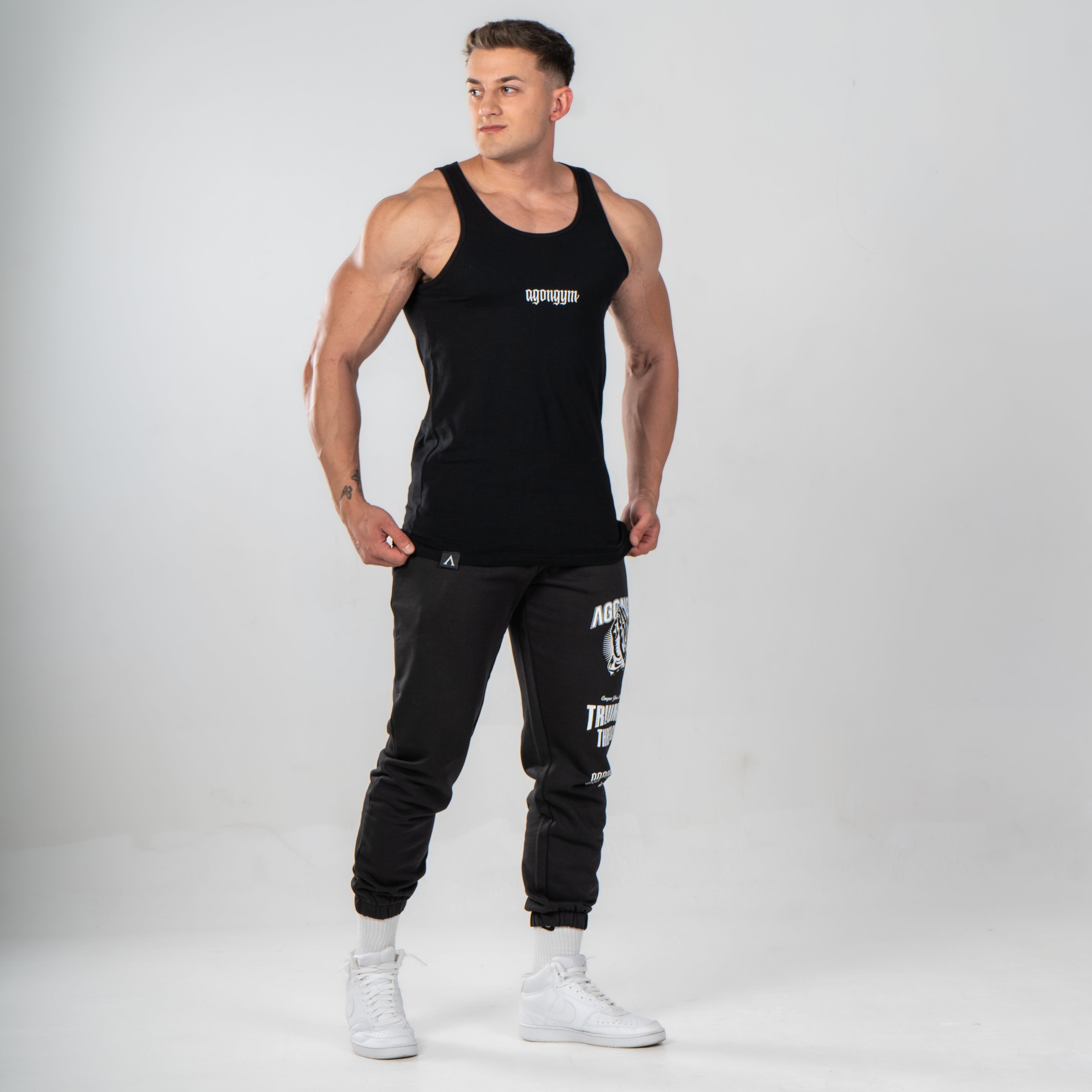 STRINGER TRIUMPH THREADS - BLACK