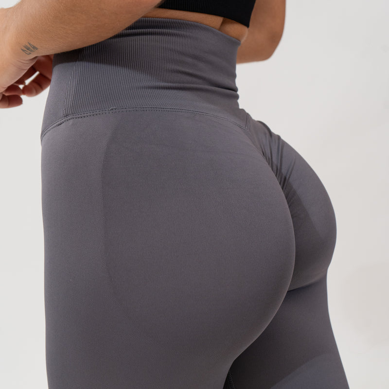 TRIUMPH THREADS LEGGING - GREY